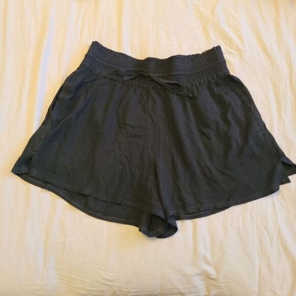 Abercrombie shorts NWT size M - Picture 2 of 5